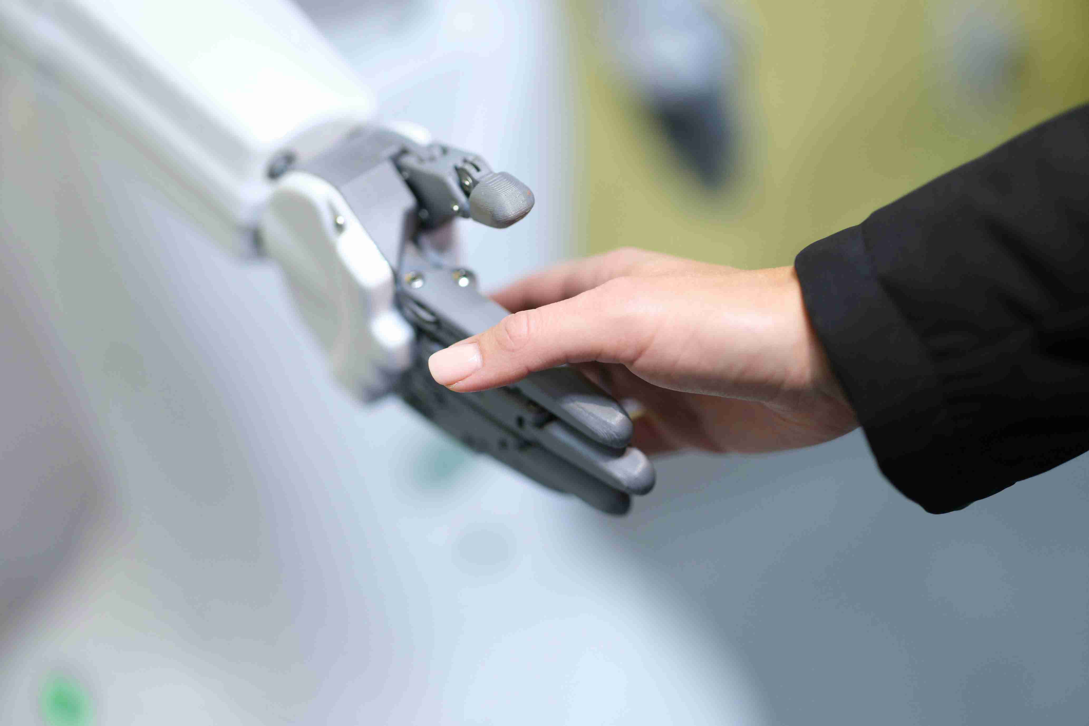 AI human in sales